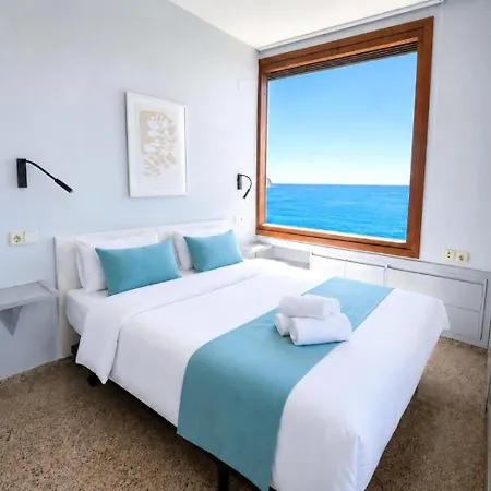 Atico Con Espectaculares Vistas Al Penon De Ifach 아파트